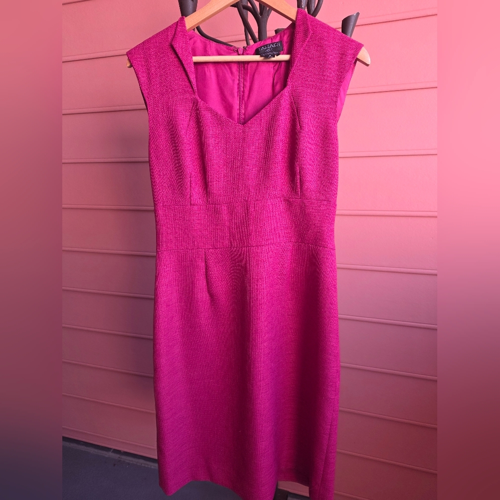 Tahari ASL Notched Magenta Pink Textured Sheath Dress Size 8 - Office Siren Chic